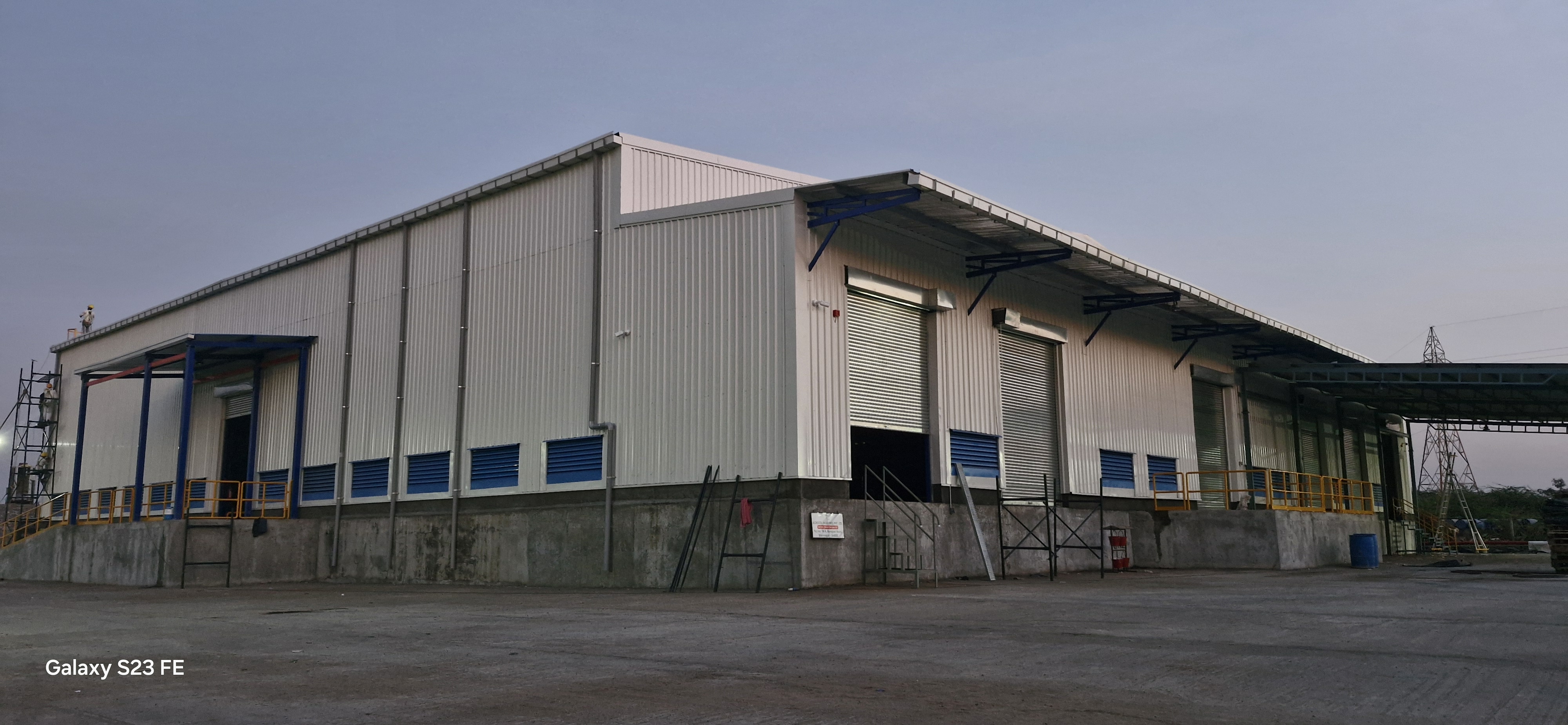 Integrated Rack Warehouses | Giraffe Structures