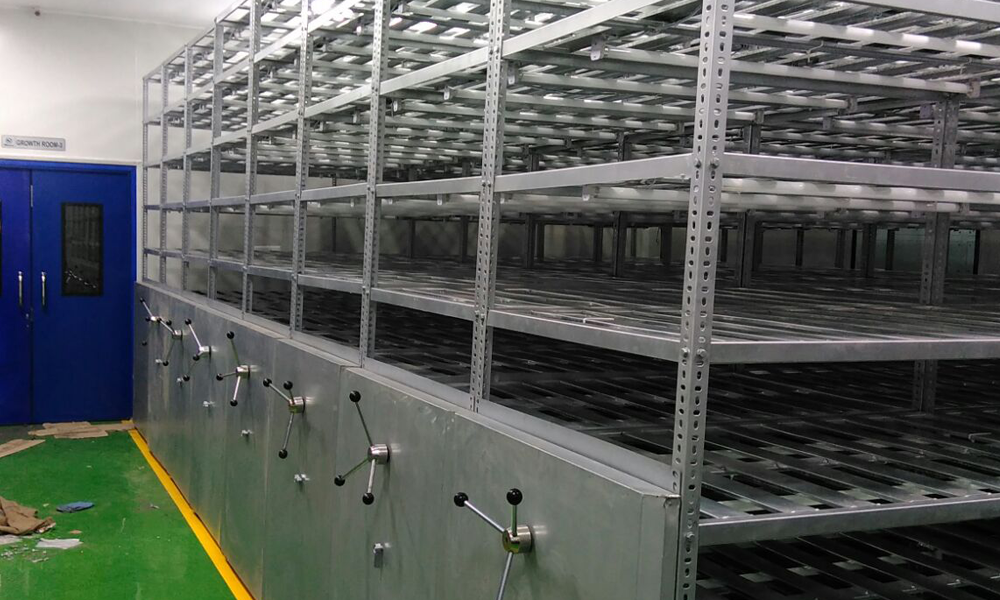 Space-Saving Compactors | Giraffe Storage Systems